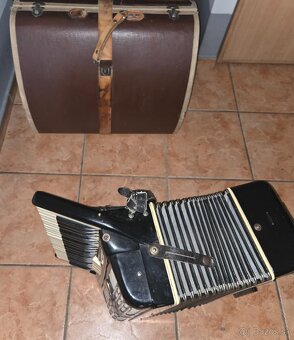 Acordeón Signatone Made in Czechoslovakia - 3