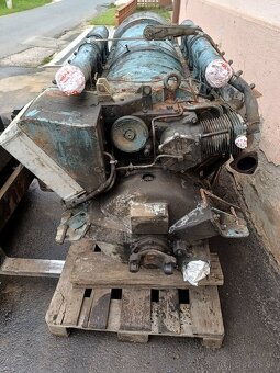 Motor Tatra 815 - 10válec - 3