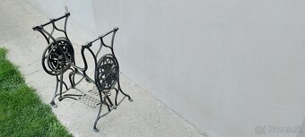 Predám stojan na šíjací stroj(Singer) - 3