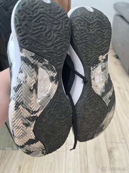 Basketbalove tenisky-Under Armour-40,5 - 3