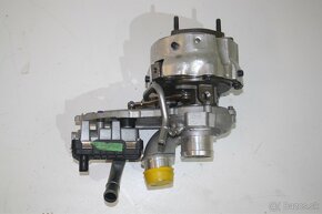 AUDI VW PORSCHE 4.2 TDI TURBO 057145873N - 3