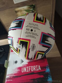 Futbalová lopta Adidas - 3