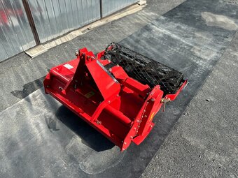 Zakladač trávnika / spatna freza za traktor - 3