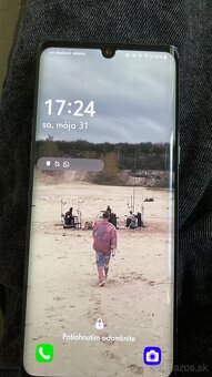 LG Velvet - 3