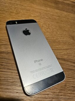 iPhone SE 2016 - 3