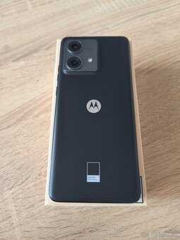 Motorola edge 40 neo 12/256GB - 3