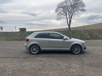 Audi A3 8P S-line 2008 2.0 TDI 103 kW - 3