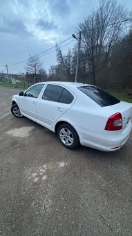 Octavia 2 2010 - 3