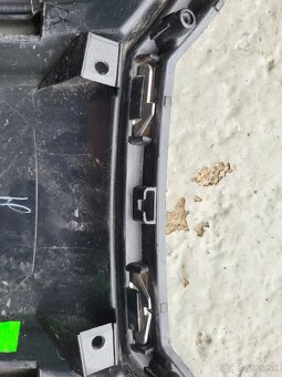 Maska mriežka ŠKODA OCTAVIA III 3 5E0853653C - 3