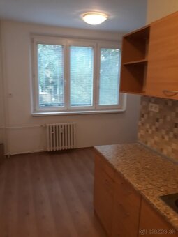 Predám 1 i byt v centre Pezinka - 3