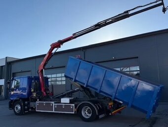 IVECO EUROCARGO 180E30 hakový naťahovák s hydraulickou rukou - 3