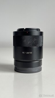 Carl Zeiss Sonnar T FE 55mm f/1.8 ZA + UV filter + slnečná c - 3