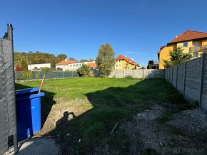 Predám Stavebný pozemok 453 m2, obec Brestovany - 3