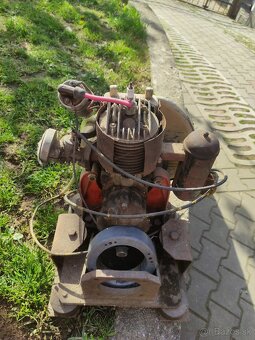 Predám stacionárny motor. - 3