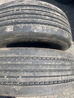 Predám 315/70R22,5 - 3