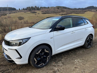 Predám nový Opel Grandland GSe 300k 4x4 - 3