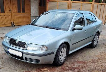 škoda octavia tour 1.6 Benzin (2009) - 3