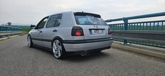 Volkswagen Golf3 1.6 74kw - 3