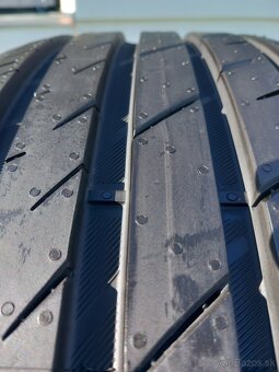 235/50 r18 letne pneumatiky - 3