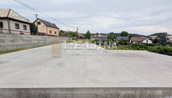 STAVEBNÝ POZEMOK SO STAVEBNÝM POVOLENÍM, 502 M2, LUKAVICA - 3