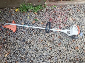 Vyžínač STIHL - 3