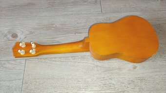 Ukulele - 3