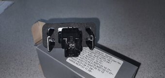 Chromove Kľučky kryty  toyota yaris 2011 do 2016 - 3