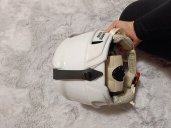 Damska lyžiarska prilba - 3