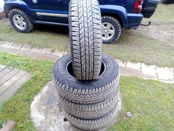 Pneumatiky 235/70 R16 - 3