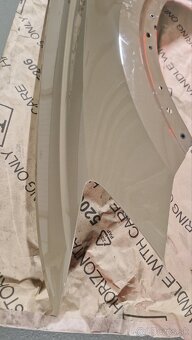 PREDNY BLATNIk Q8 4m AUDI ĽAVY - 3