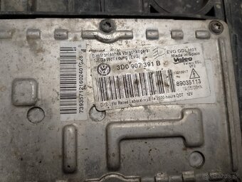 Bixenónovy svetlomet Passat B6 - 3