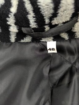 Dámsky kabát velk. 48 - 3