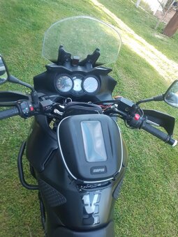 Predám suzuki  dl 650 v-strom - 3
