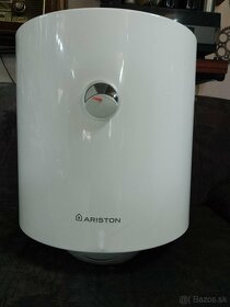 Ohrievač vody Ariston - 3