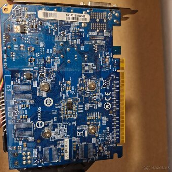 Grafická karta Gigabyte GV-N750OC-1GI - 3