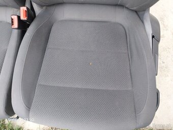 Golf 5 plus,sedačky - 3