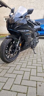 Yamaha r7 - 3