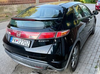 HONDA CIVIC 8g UFO 2.2 i-CTDi 103kw MANUÁL 6 - 3