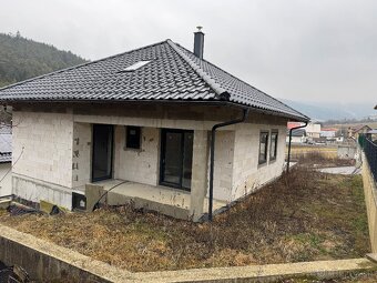 Trojpodlažný rodinný dom- MOŽNÁ VÝMENA - 3