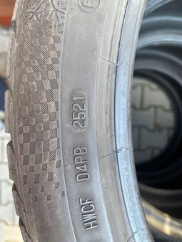Continetal TS860S 285/35 R22 - 3