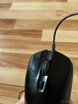 Logitech G403 Hero - 3
