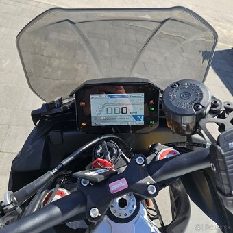 Aprilia Tuono 1100 TUONO V4 - 3