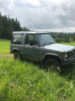 Mitsubishi Pajero 1 4x4 - 3