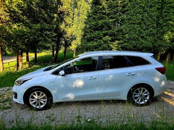 KIA CEE'D SW model 2018 1. Majitel - 3