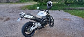 Suzuki Gsr 600 - 3