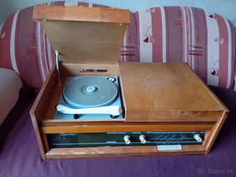 Rádio Tesla Opereta 1021 A - 3