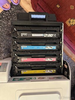 HP Color LaserJet CP1215 - 3