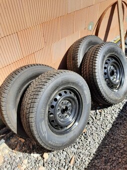235/70 r16 zimné - 3