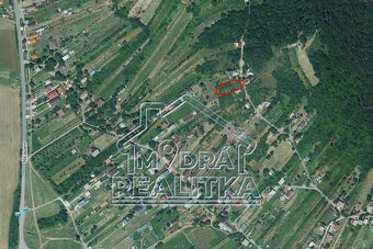 Pozemok vo vinici – ideálne miesto pre oddych v prírode - 3