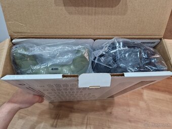 Predám PS 4 limitovaná edícia Call of Duty WWII - 3